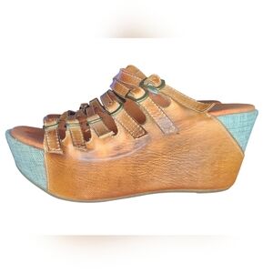 Antelope Orange Wedges with Unique Design